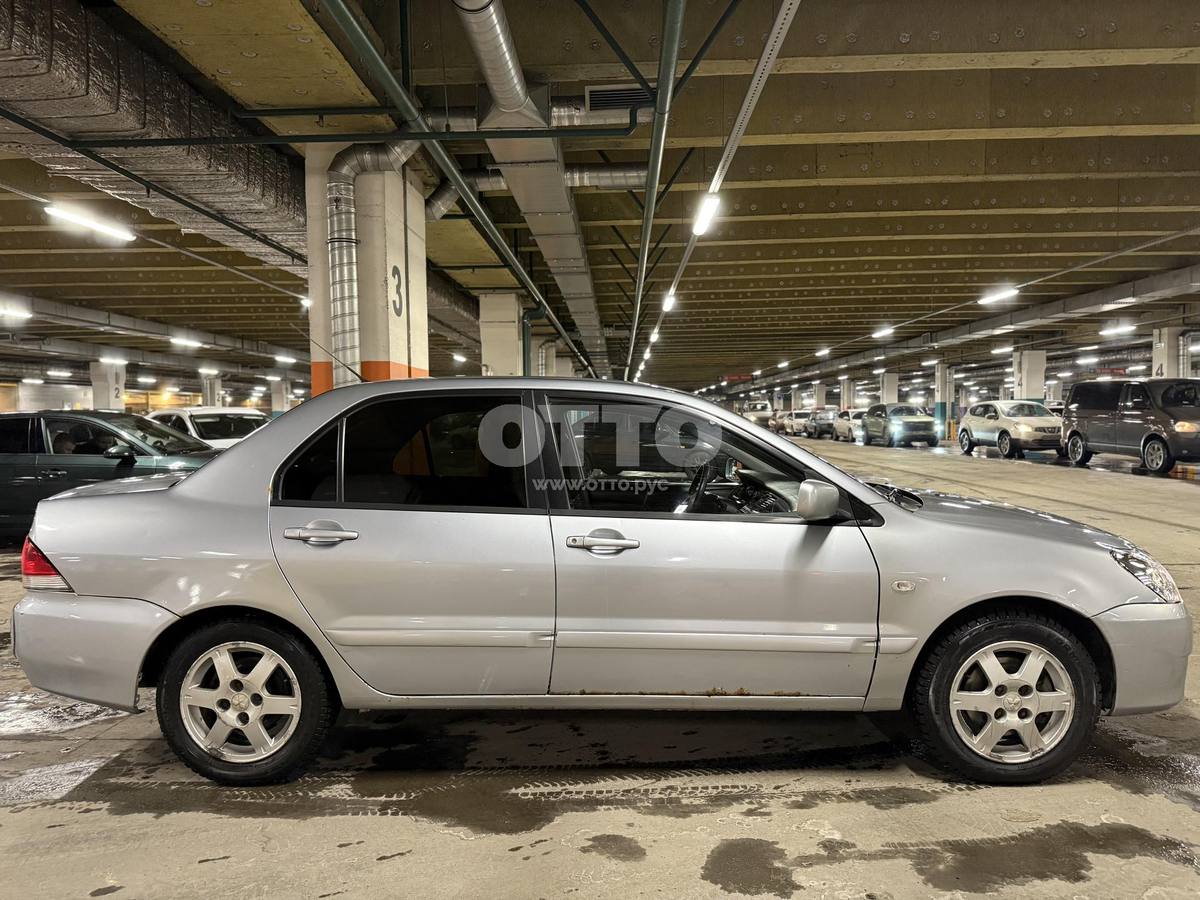 Mitsubishi Lancer IX седан продажа 5