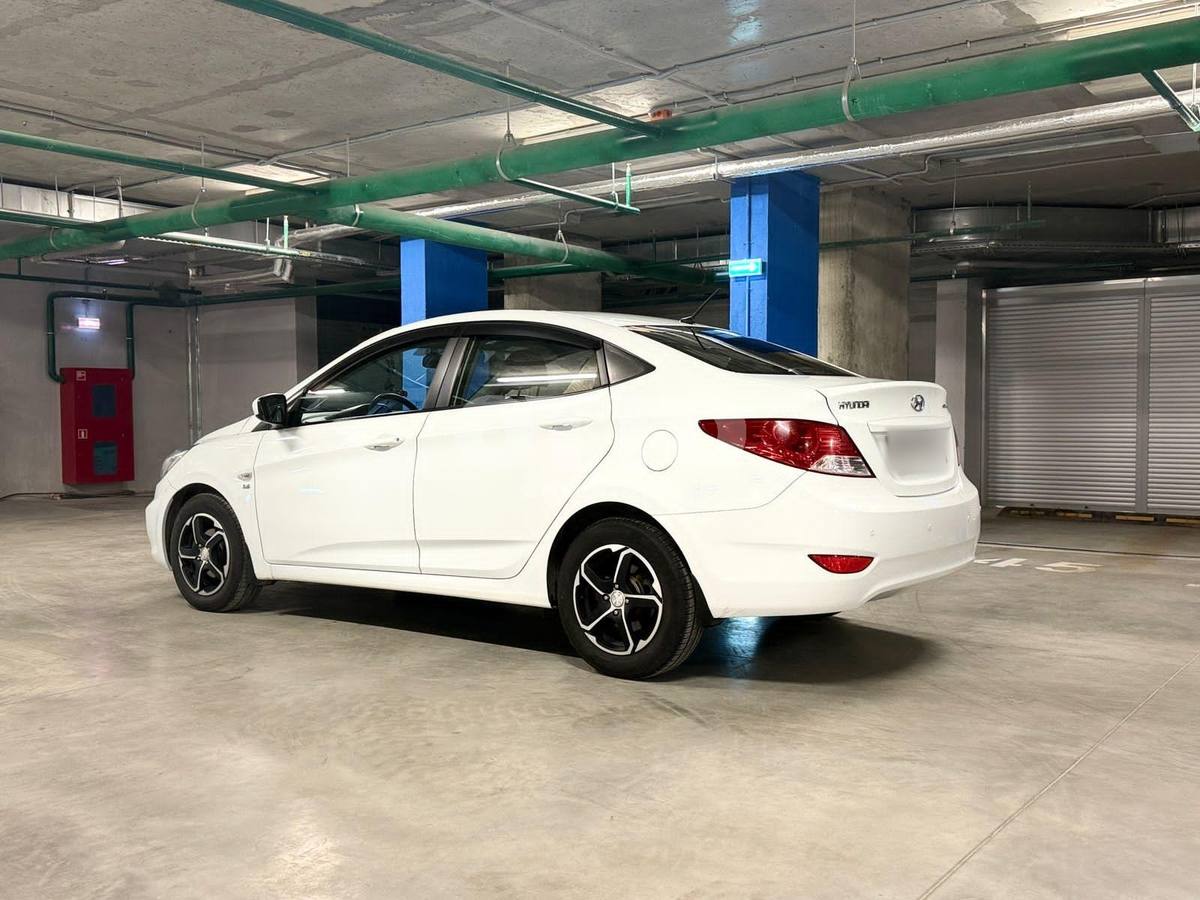 Hyundai Solaris I седан продажа 2