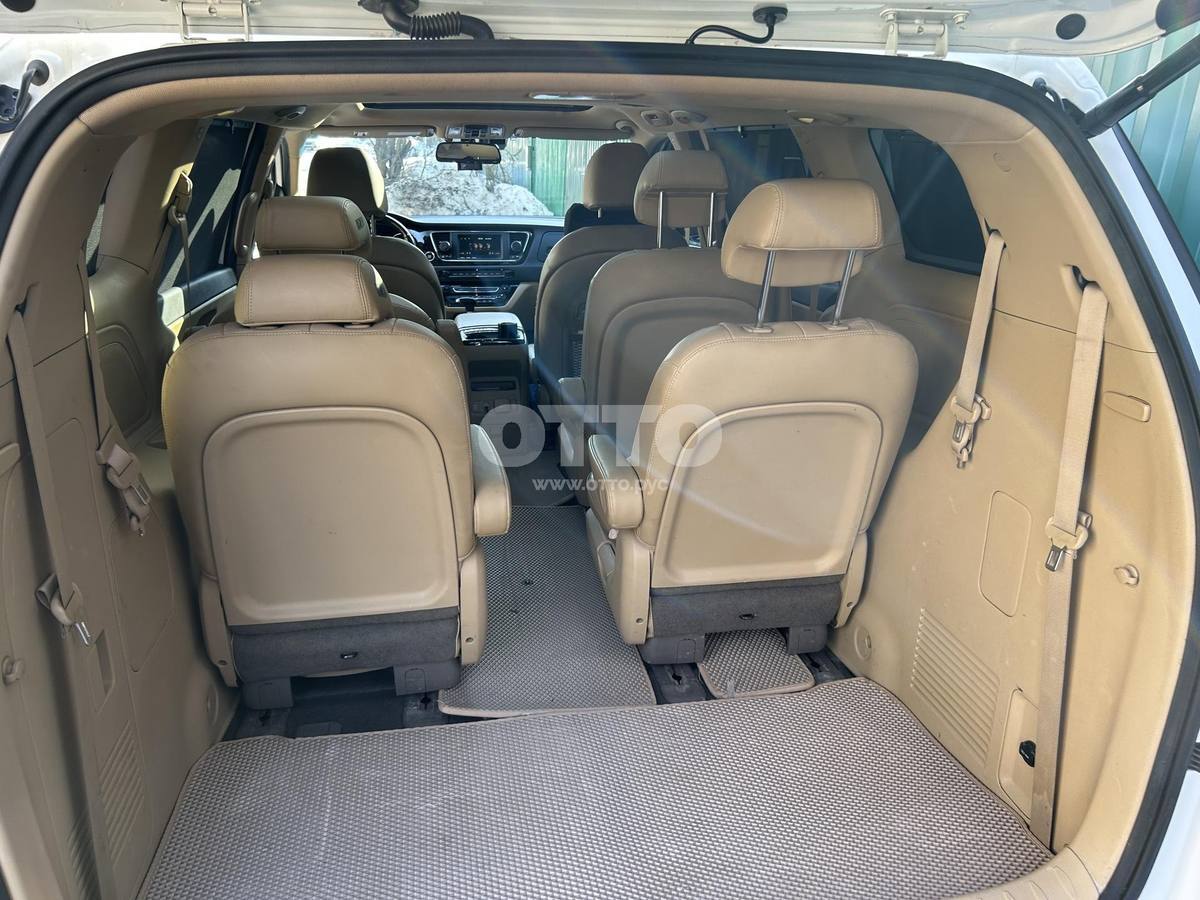 Kia Carnival III минивэн продажа