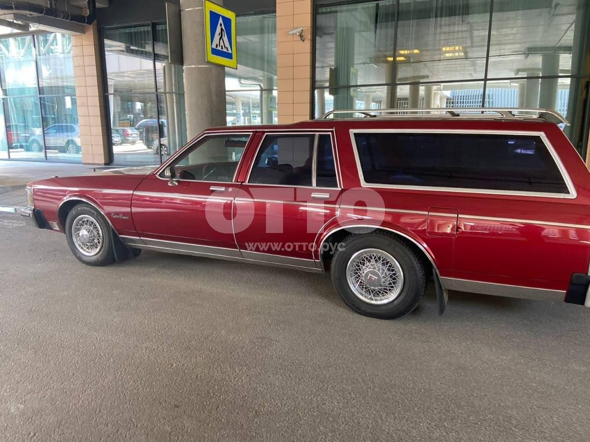 Oldsmobile Custom Cruiser II универсал 5 дв. продажа 2