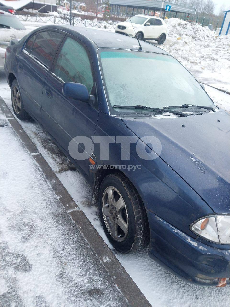 Toyota Avensis I Рестайлинг седан продажа 3