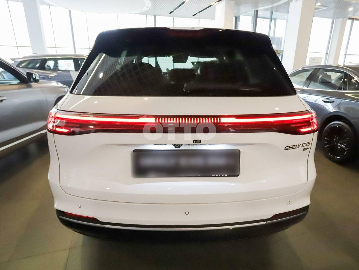 Geely EX5 EM-i 1 поколение внедорожник 5 дв. продажа 3