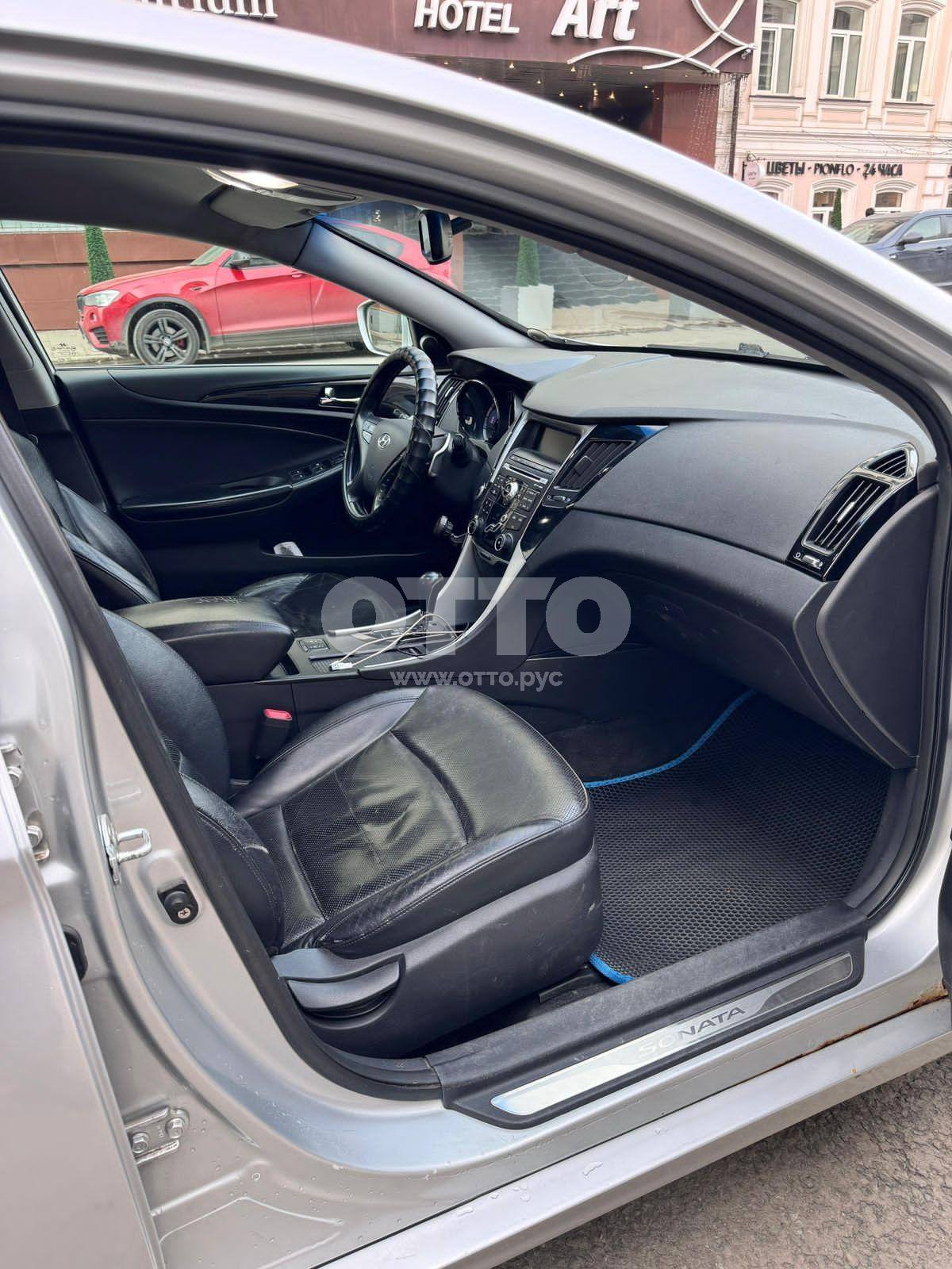 Hyundai Sonata VI (YF) седан продажа 5