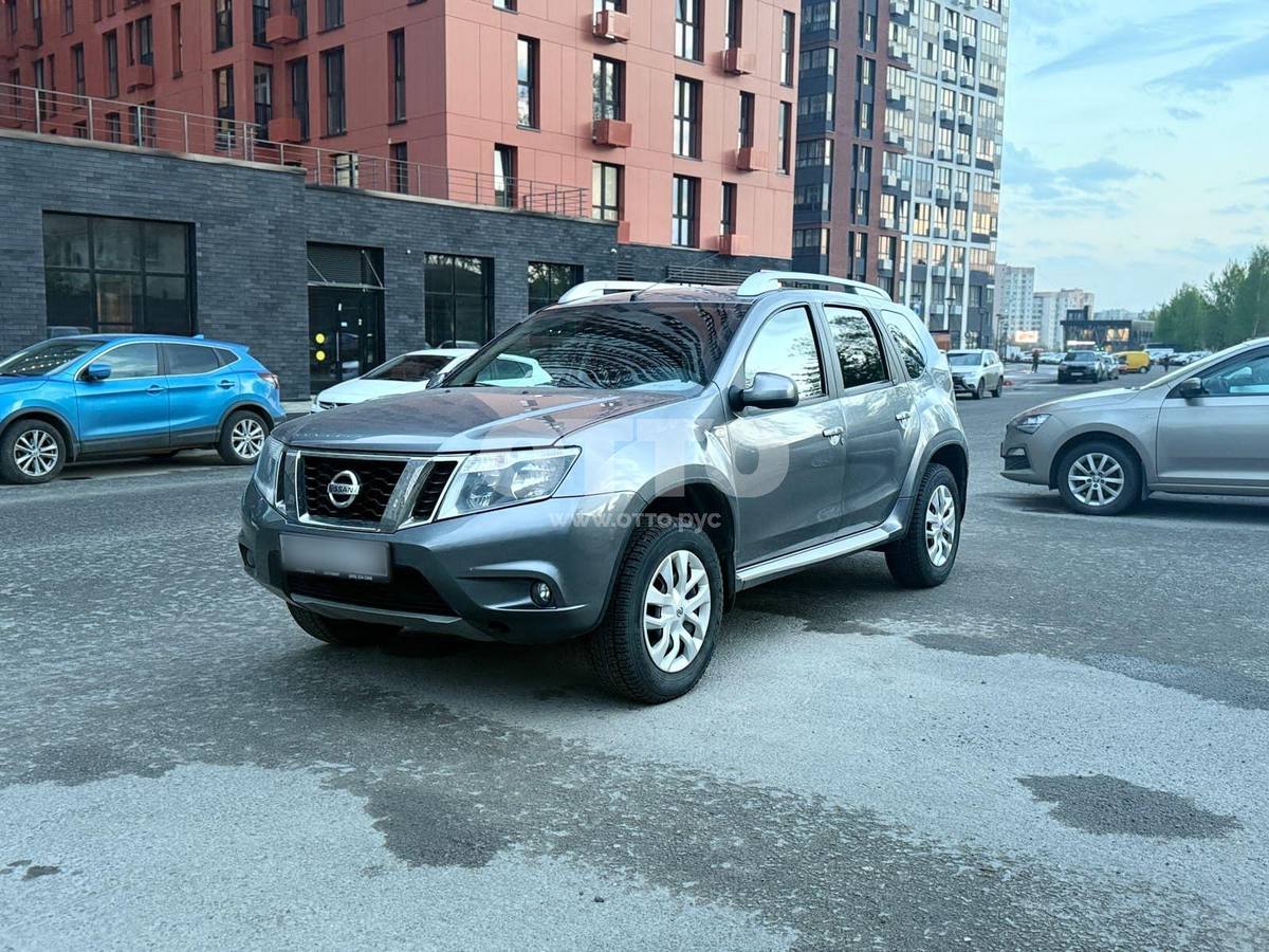 Nissan Terrano III (D10) внедорожник 5 дв. продажа 3