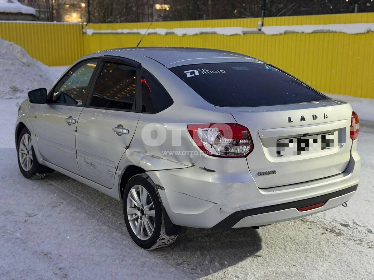 Lada (ВАЗ) Granta I Рестайлинг лифтбек продажа 3