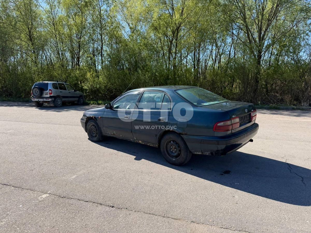 Toyota Carina E 1 поколение седан продажа 3