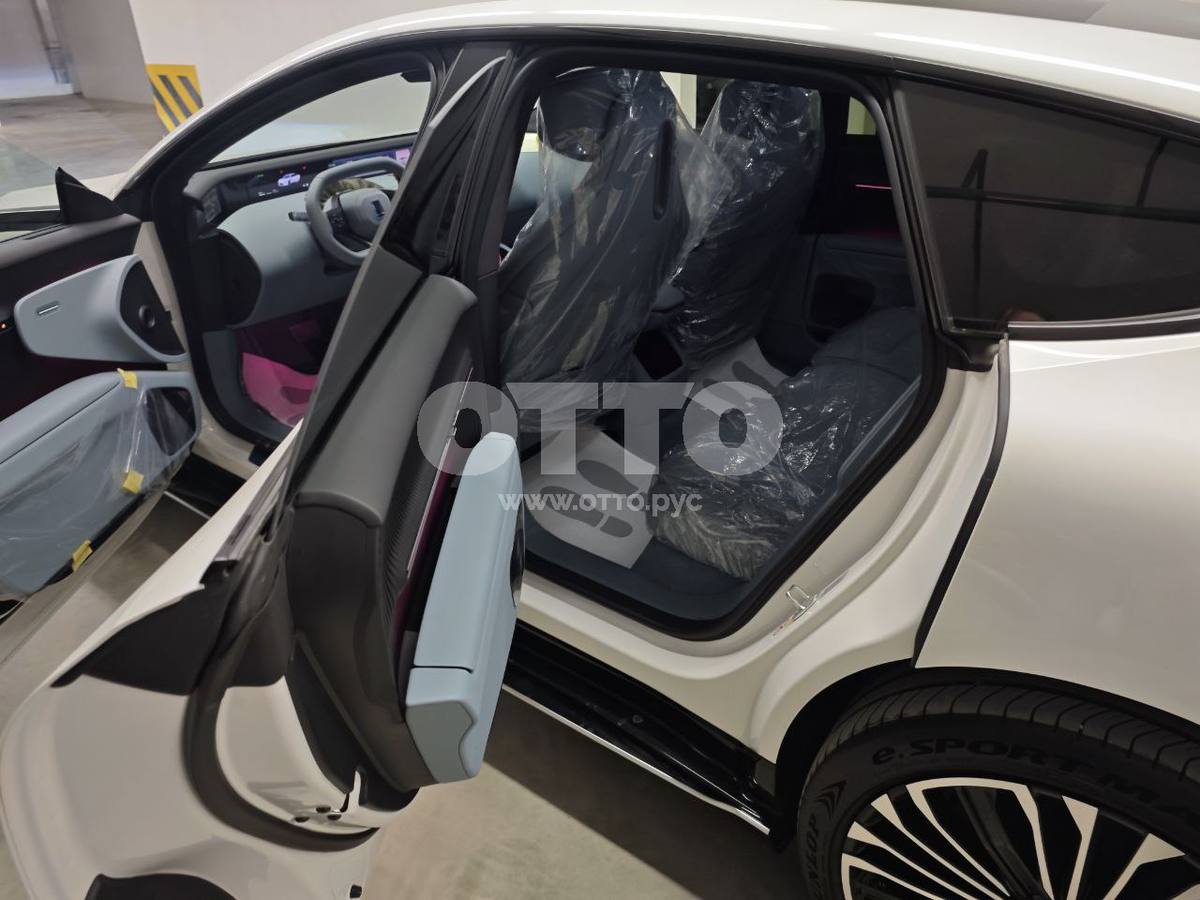 Avatr 12 1 поколение фастбек продажа 6