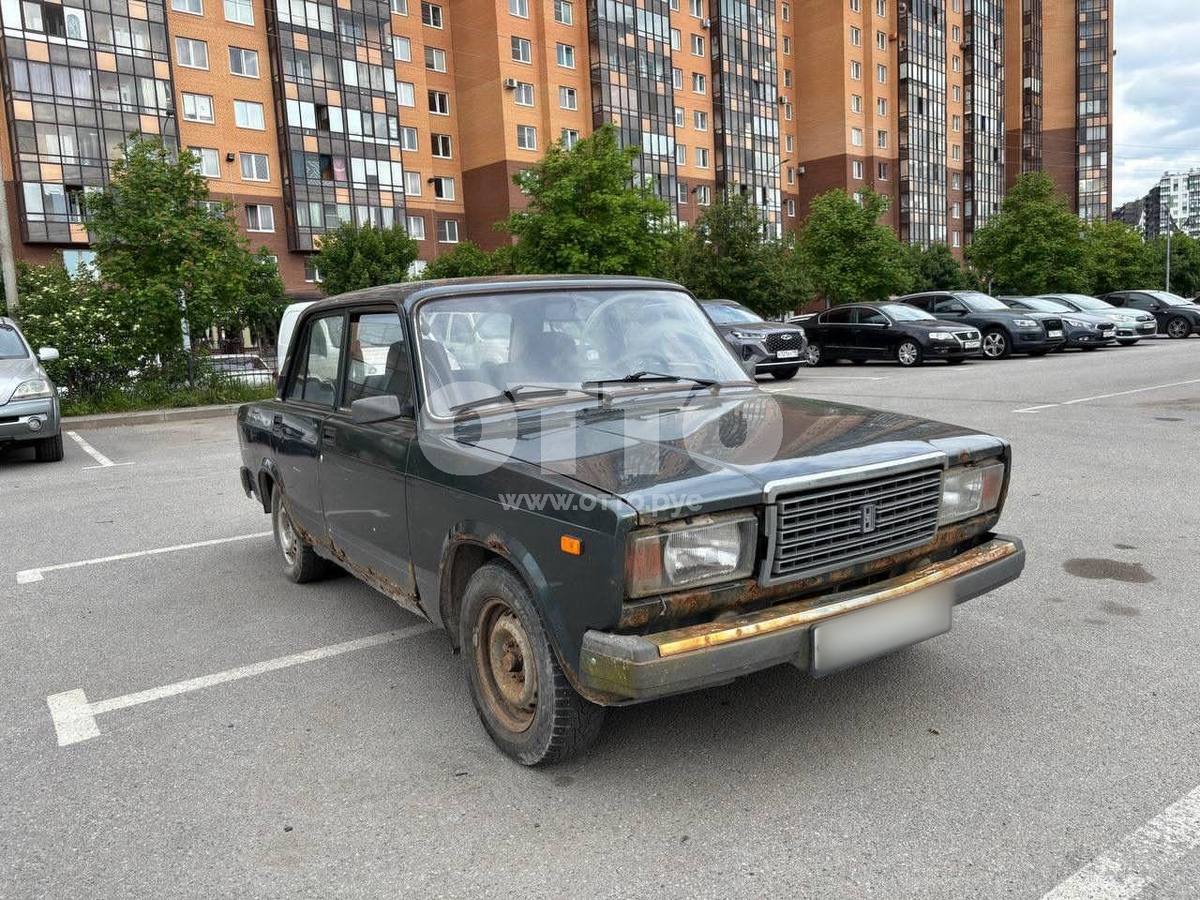 Lada (ВАЗ) 2107 1 поколение седан продажа 3