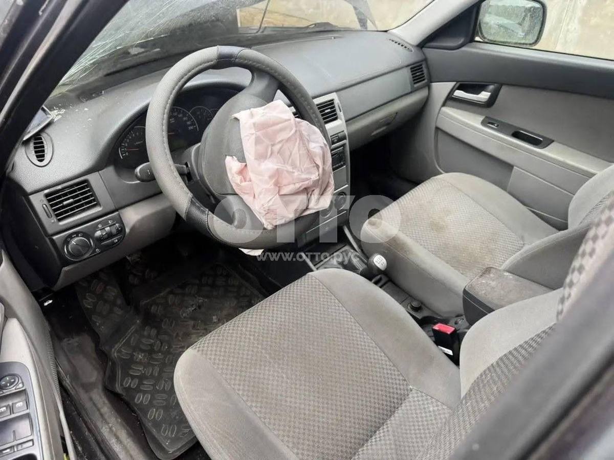 Lada (ВАЗ) Priora I хэтчбек 5 дв. продажа 6