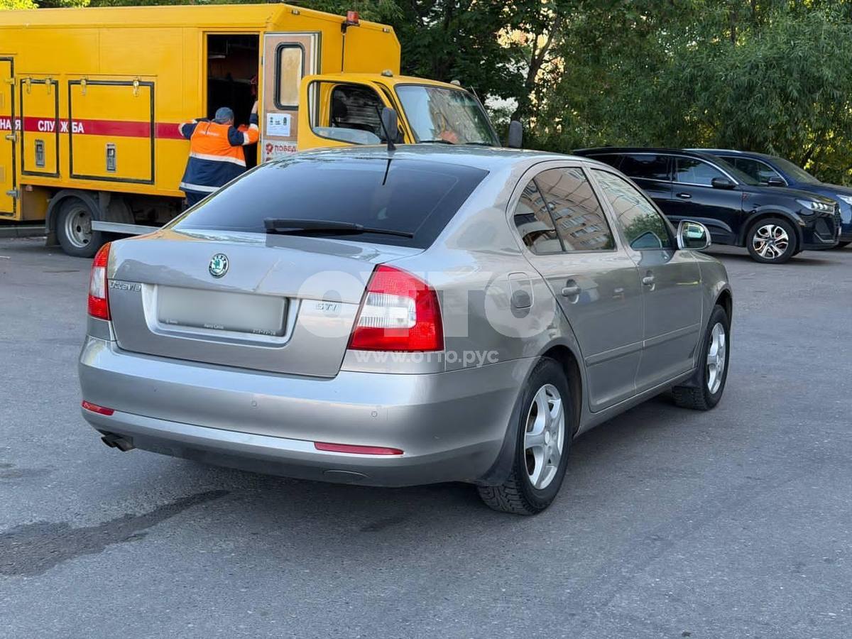 Skoda Octavia II (A5) Рестайлинг лифтбек продажа 3