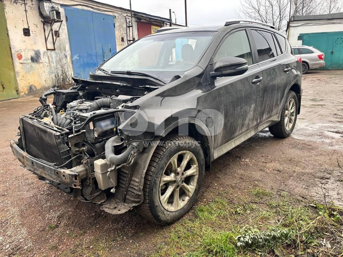 Toyota RAV4 IV (XA40) внедорожник 5 дв. продажа 3
