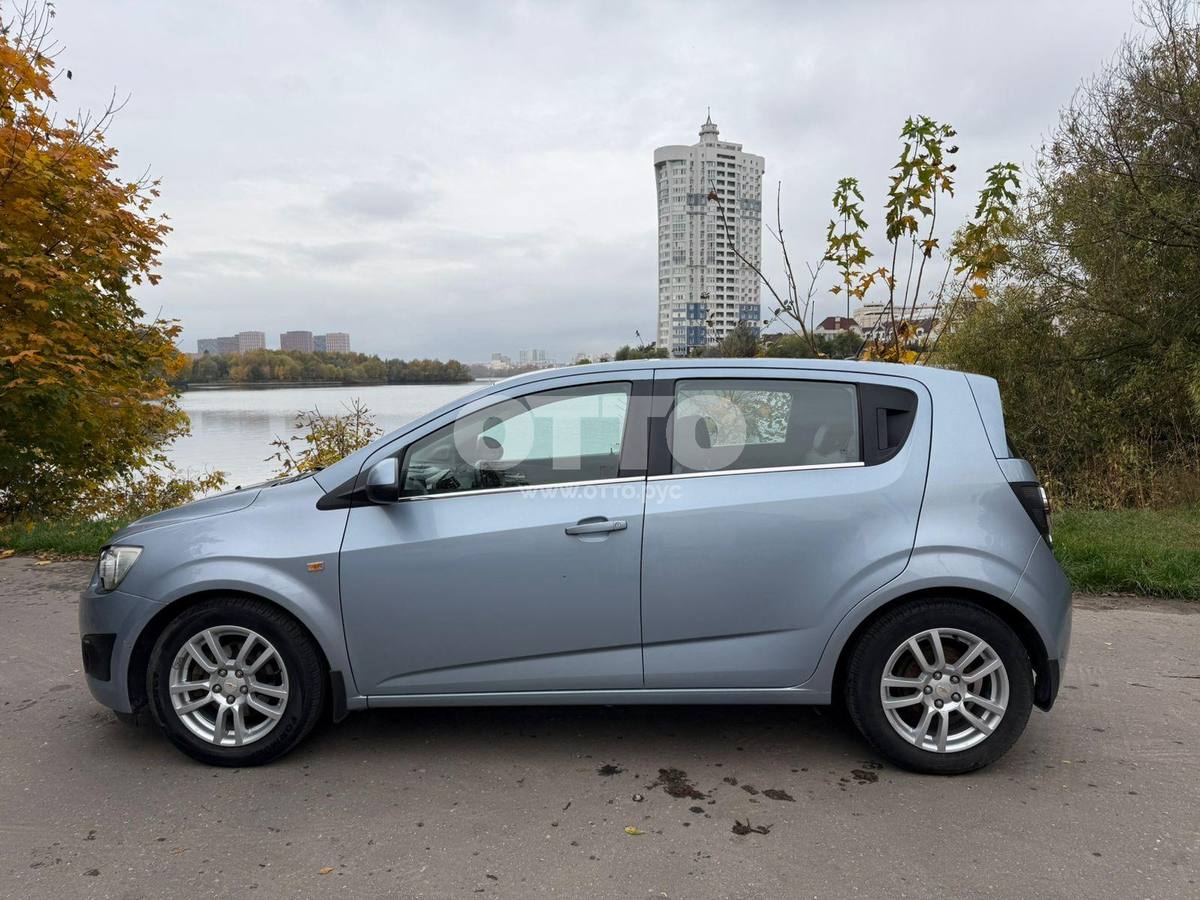 Chevrolet Aveo II хэтчбек 5 дв. продажа 2