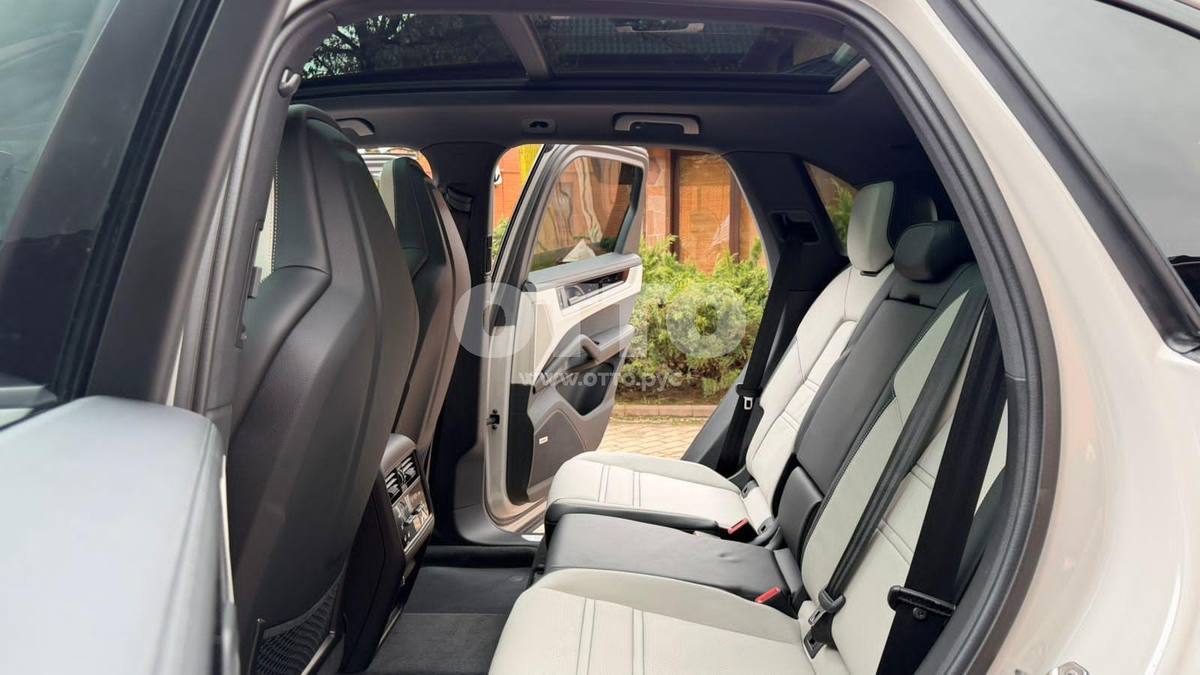 Porsche Cayenne III Рестайлинг внедорожник 5 дв. продажа 4