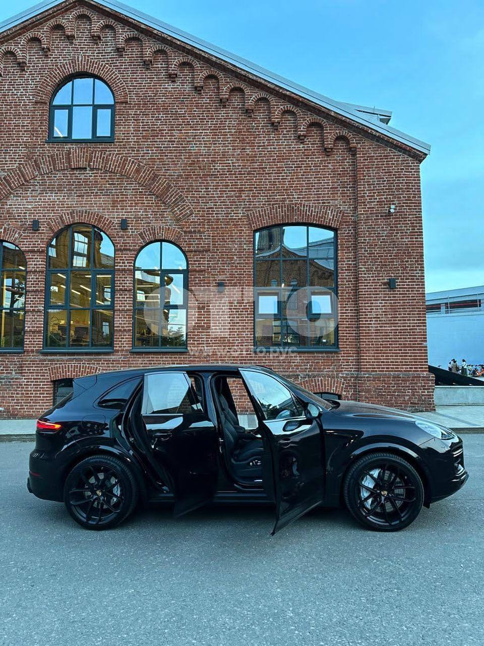 Porsche Cayenne III внедорожник 5 дв. продажа 3