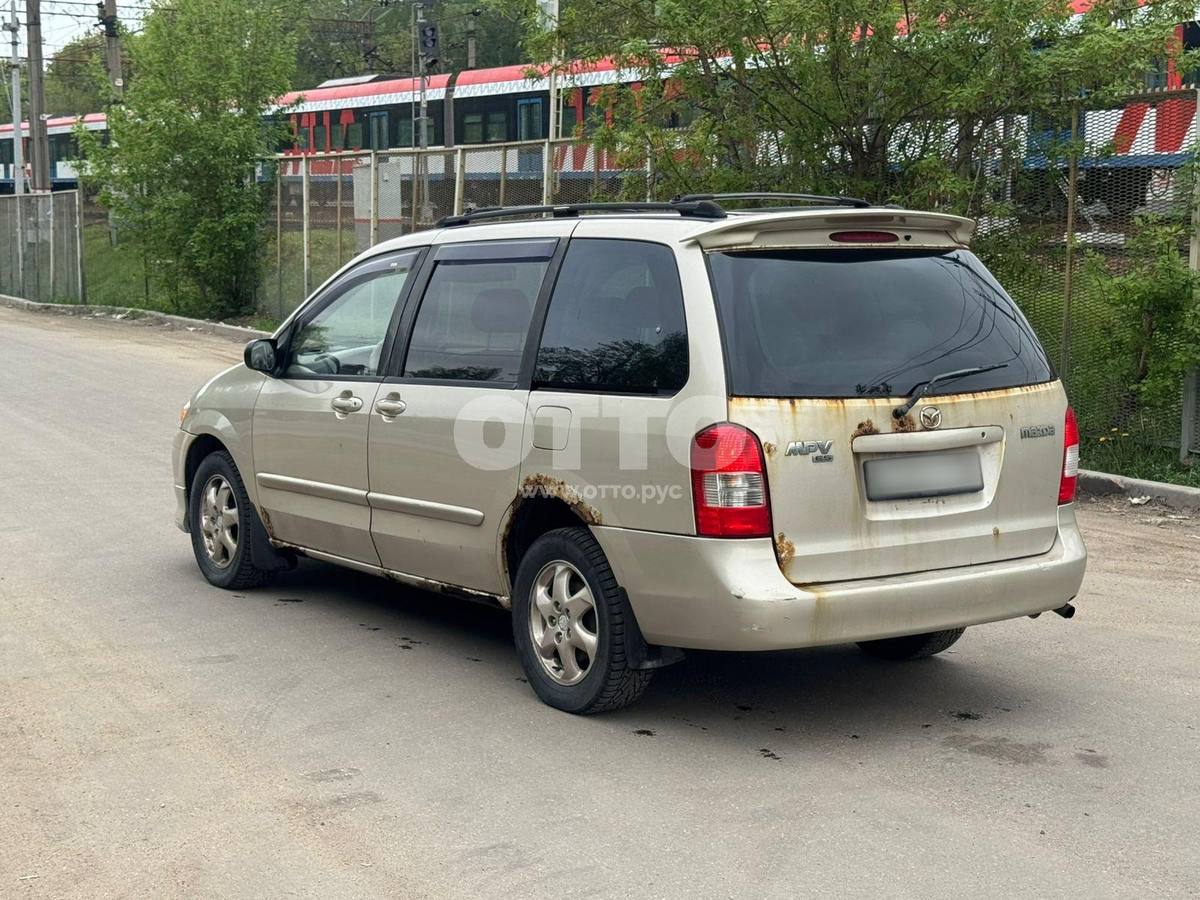 Mazda MPV II (LW) компактвэн продажа 4