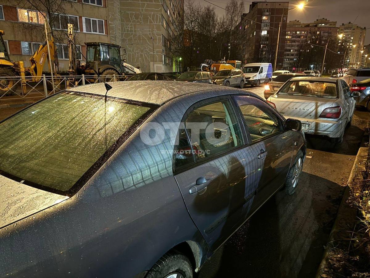 Toyota Corolla IX (E120, E130) седан продажа 5