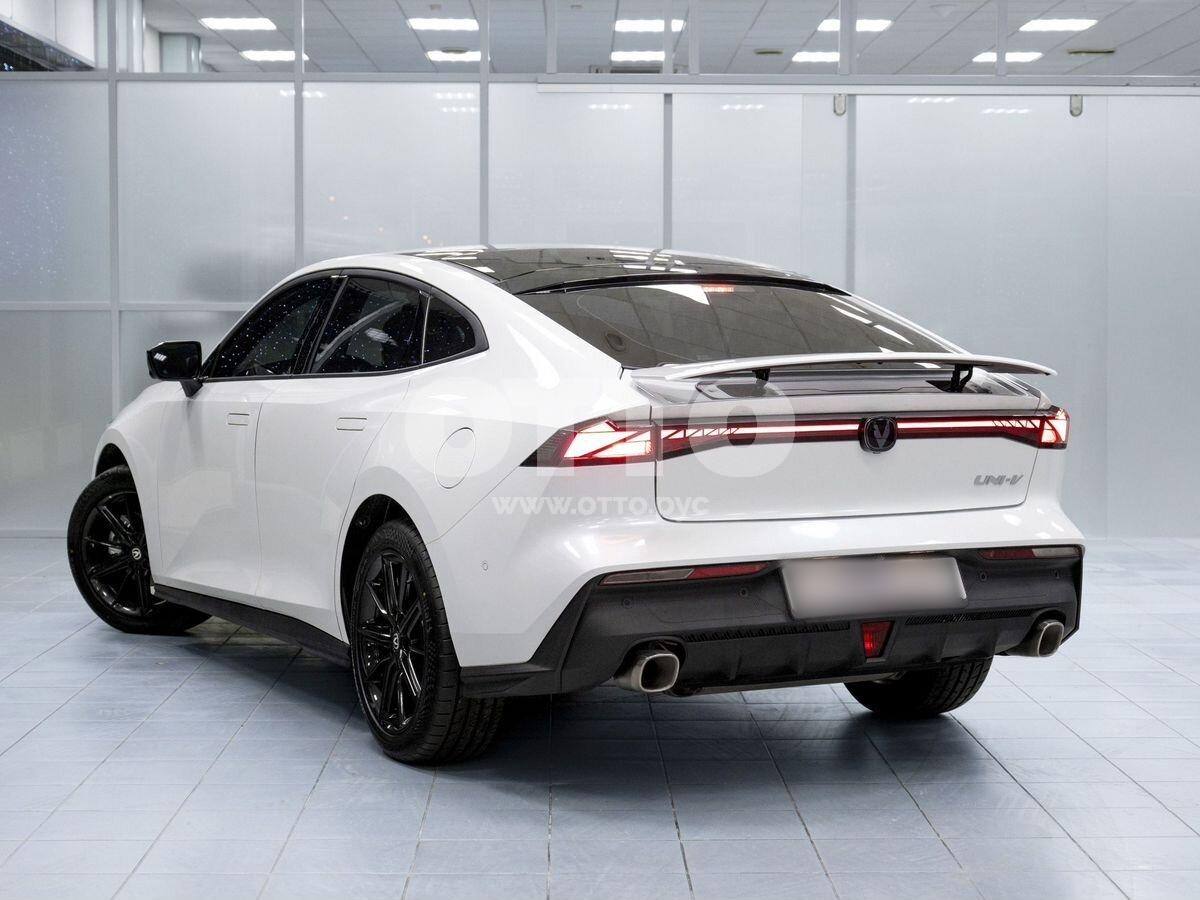 Changan UNI-V I Рестайлинг 2 лифтбек продажа 6