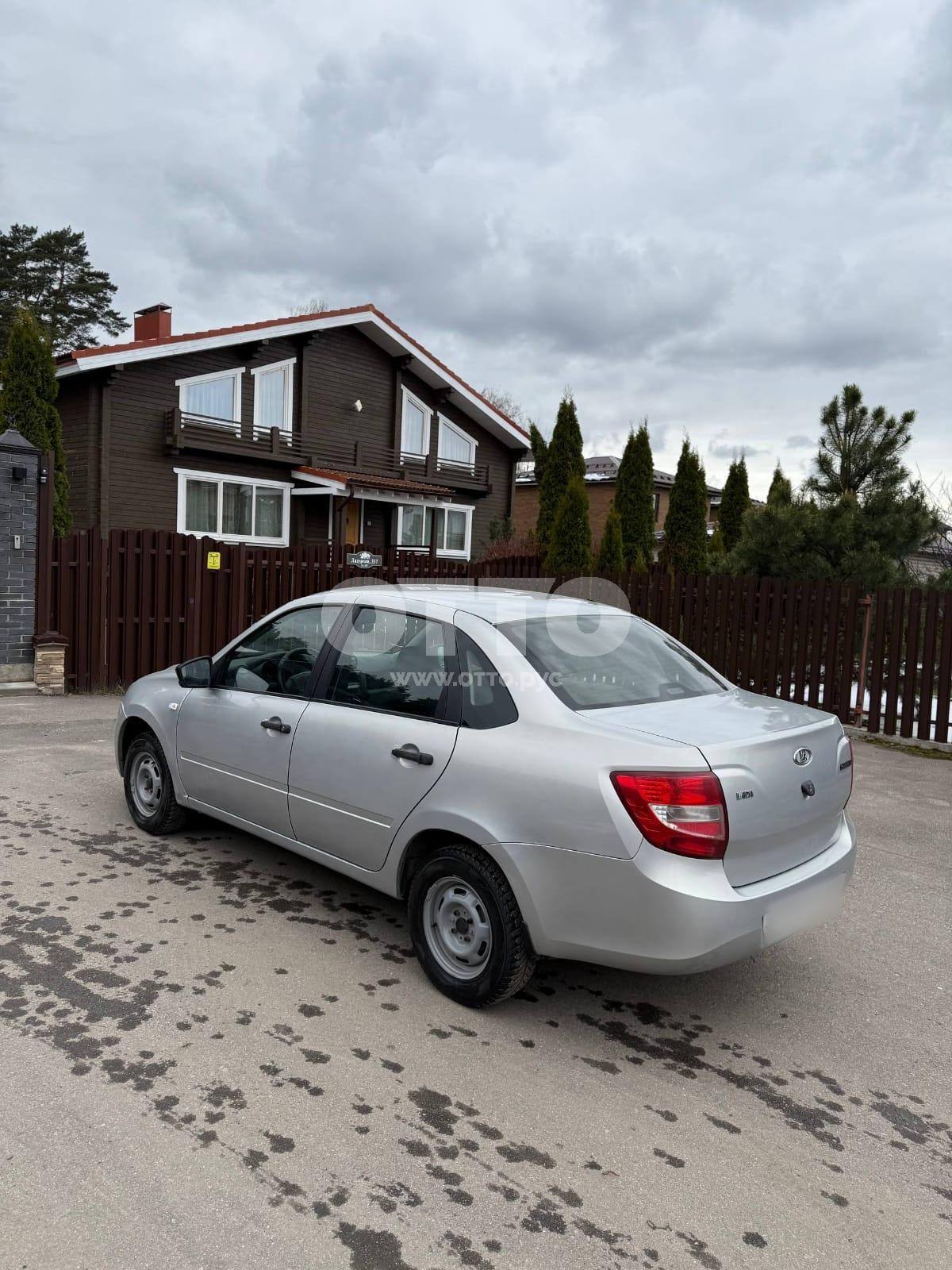 Lada (ВАЗ) Granta I седан продажа 4
