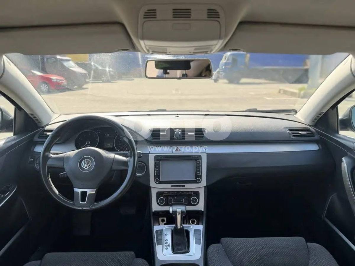 Volkswagen Passat B6 седан продажа 3