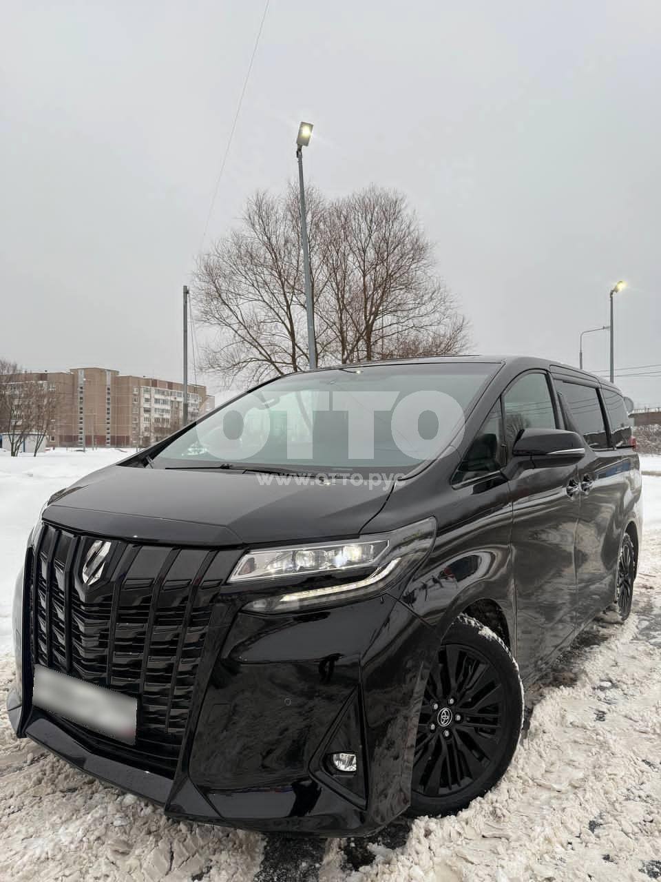 Toyota Alphard III Рестайлинг минивэн продажа