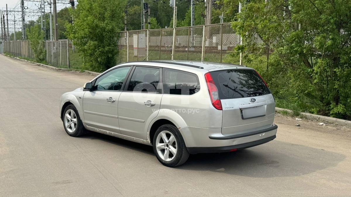 Ford Focus II универсал 5 дв. продажа