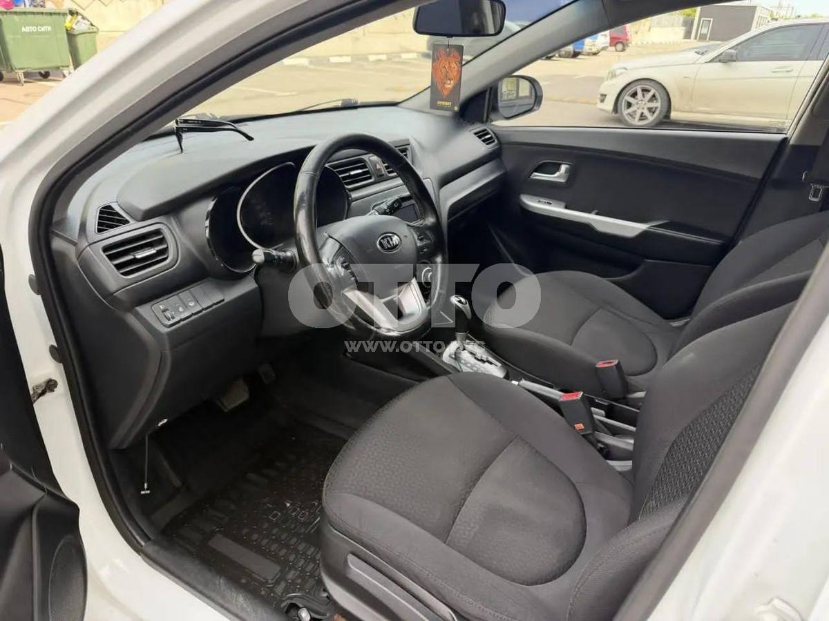 Kia Rio III хэтчбек 5 дв. продажа 6