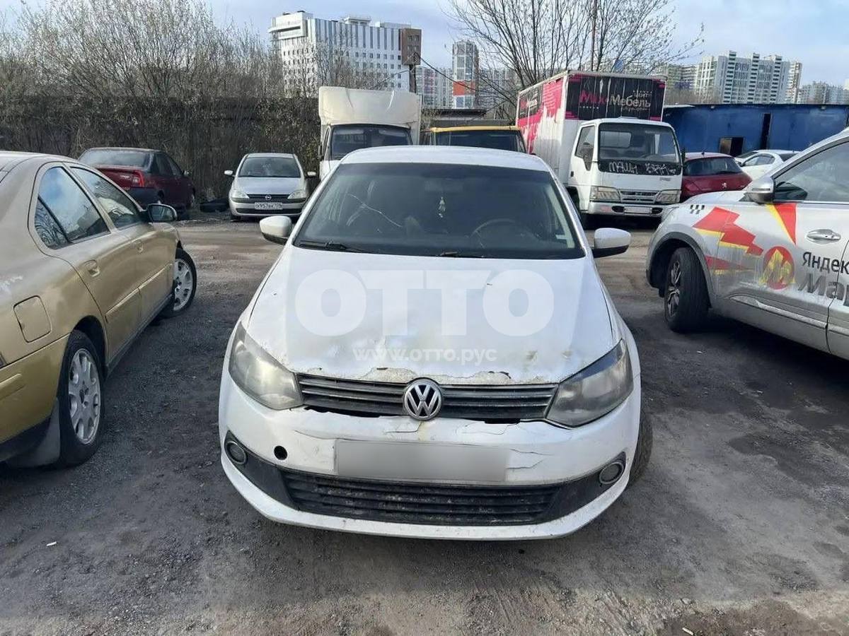 Volkswagen Polo V седан продажа 6
