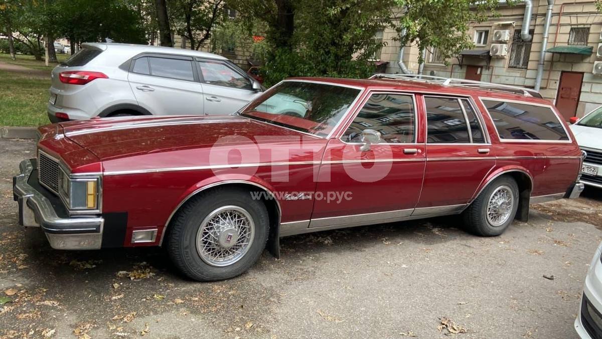 Oldsmobile Custom Cruiser II универсал 5 дв. продажа 4