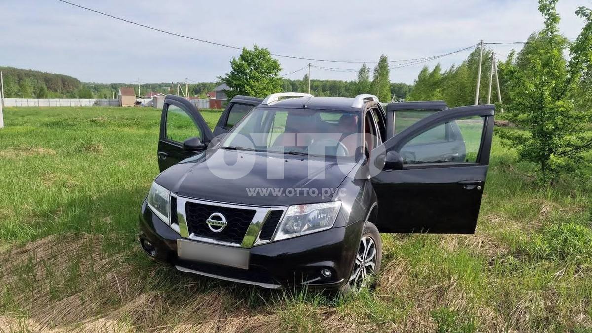 Nissan Terrano III (D10) внедорожник 5 дв. продажа 6