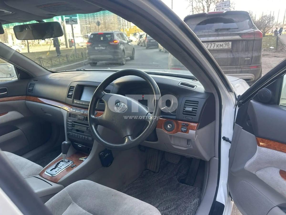 Toyota Mark II IX (X110) седан продажа 5