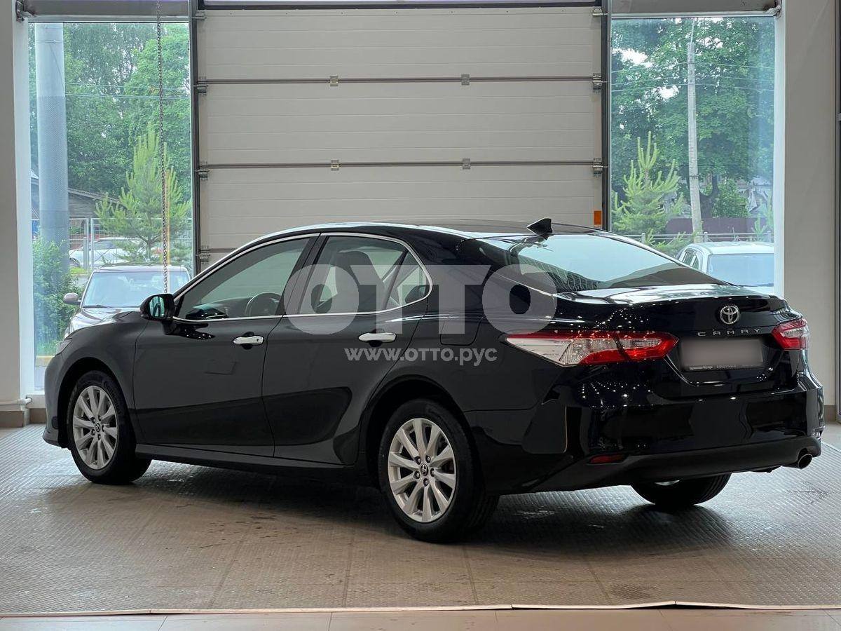 Toyota Camry VIII (XV70) седан продажа 4